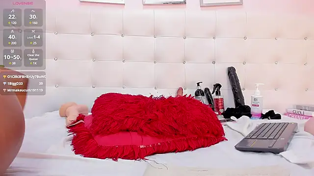 Snapshot of AgathaBladee chatting on 20, 3, 2025 AgathaBladee online show from 20, 3, 2025