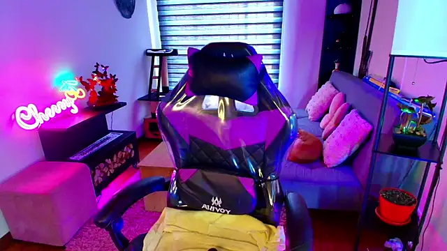 Snapshot of cherryy_bombshelll chatting on 24, 3, 2026 cherryy bombshelll online show from 24, 3, 2026