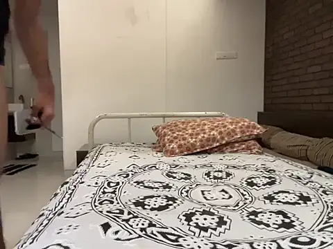 iamabigdickindian online show from 19, 3, 2026