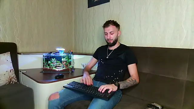 JamieNoxus online show from 17, 3, 2025