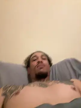 Snapshot of bigdickbigdaddy7373 chatting on 17, 2, 2025 bigdickbigdaddy7373 online show from 17, 2, 2025