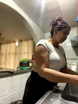 Carola-Ross online show from 13, 9, 2025