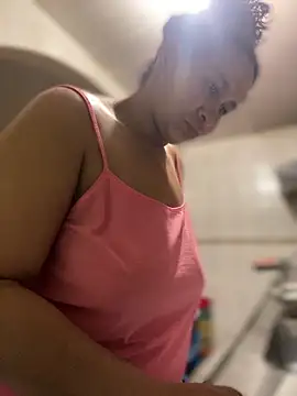 Carola-Ross online show from 15, 12, 2025