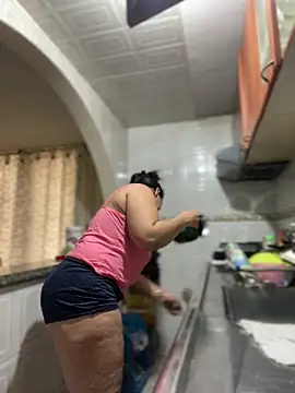 Carola-Ross online show from 12, 4, 2026