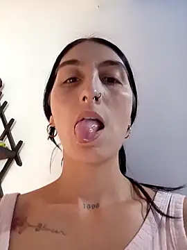 single mother indecent online show from 4, 10, 2025