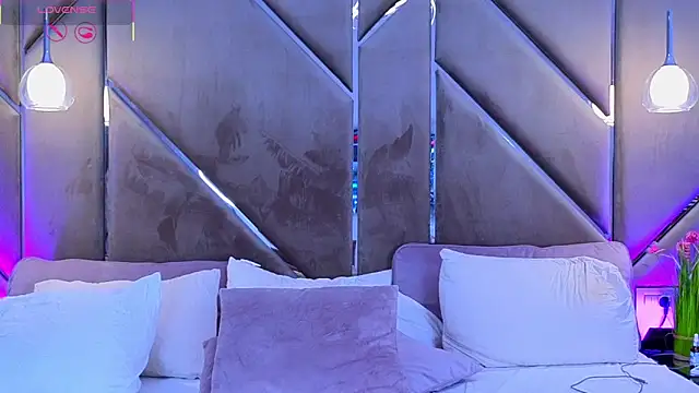 Lellie   online show from 3, 10, 2025