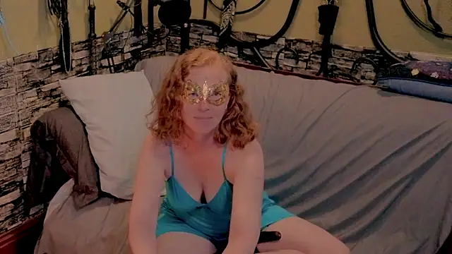 Scarlett Switch online show from 1, 10, 2025