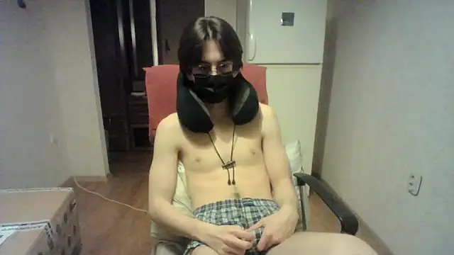 Snapshot of that_handsome_boy chatting on 19, 2, 2025 that handsome boy online show from 19, 2, 2025