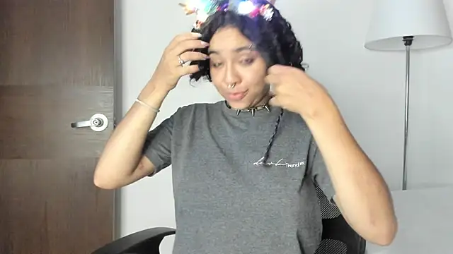 Dhalila  online show from 3, 12, 2025