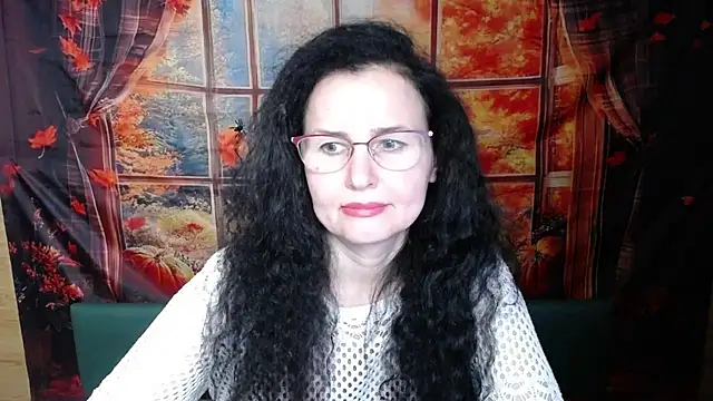 Miroslava Happi online show from 23, 11, 2025