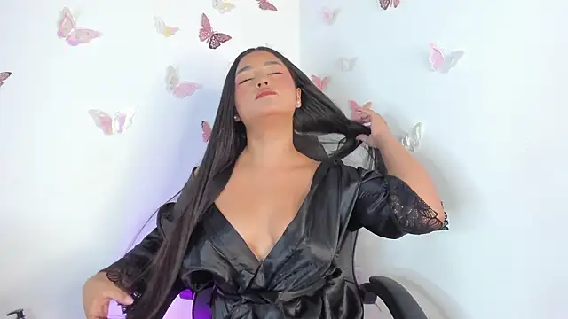  JuliSweet  online show from 4, 3, 2026