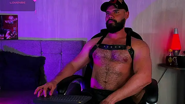 Luke Diaz7 online show from 11, 3, 2026