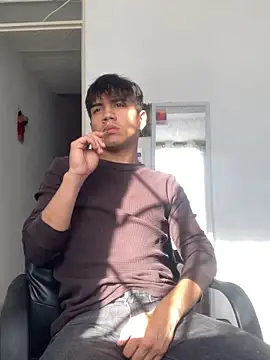 Snapshot of shadowsofgarden chatting on 13, 12, 2025 shadowsofgarden online show from 13, 12, 2025