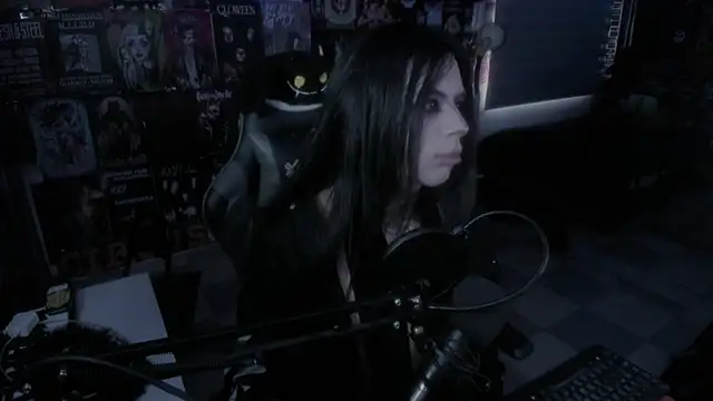 Snapshot of rotten_dreams chatting on 21, 2, 2025 rotten dreams online show from 21, 2, 2025