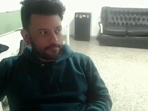 Snapshot of tonyglams chatting on 12, 9, 2025 tonyglams online show from 12, 9, 2025