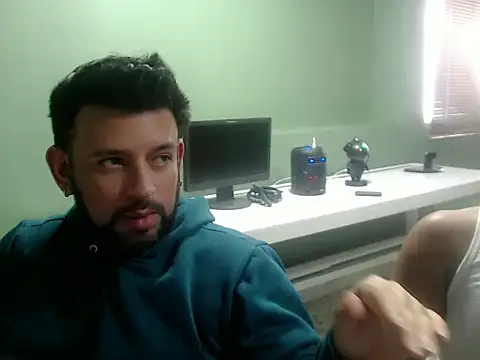 Snapshot of tonyglams chatting on 30, 9, 2025 tonyglams online show from 30, 9, 2025