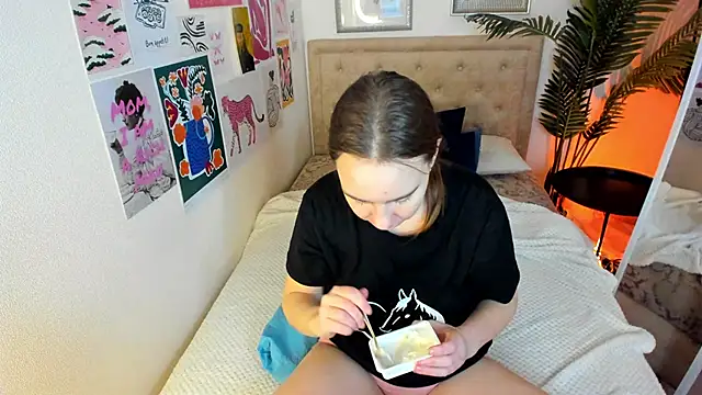 Lika 0ne online show from 16, 2, 2026