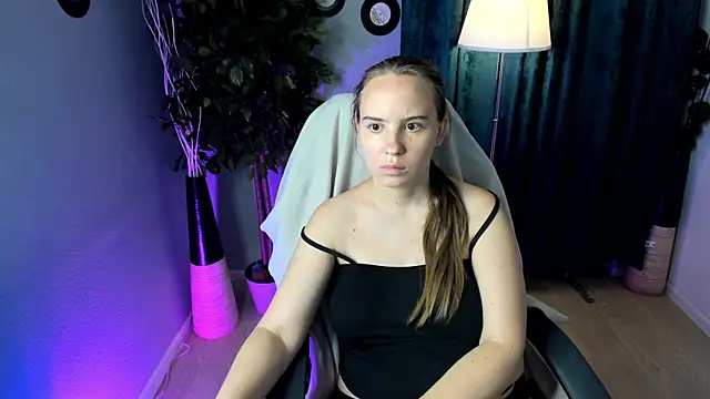 Snapshot of Lika_0ne chatting on 26, 7, 2026 Lika 0ne online show from 26, 7, 2026