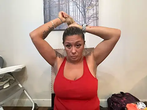 bossyroxy84 online show from 15, 10, 2025