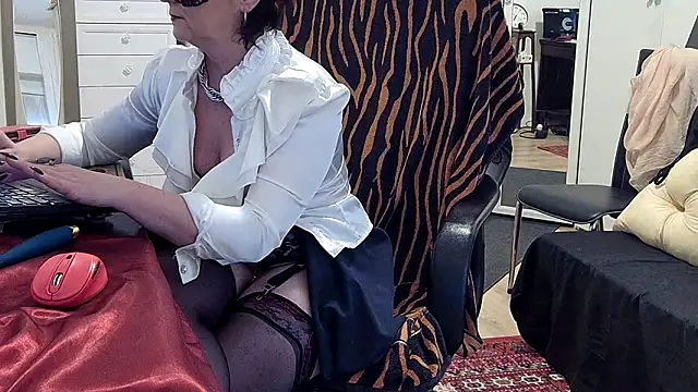 Snapshot of Chanel_Noire chatting on 12, 3, 2025 Chanel Noire online show from 12, 3, 2025