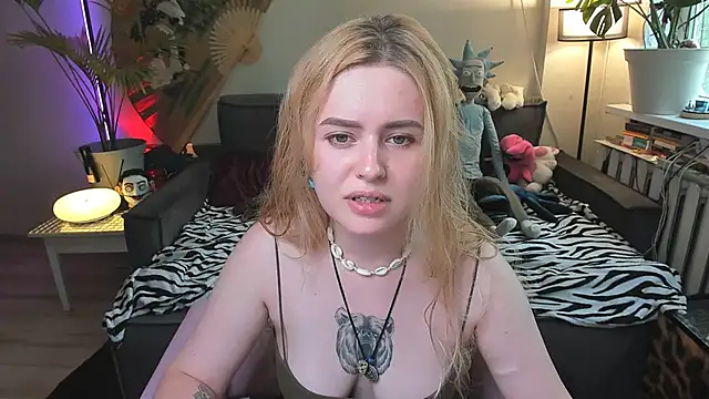 Snapshot of Alexa_Pirs chatting on 22, 6, 2026 Alexa Pirs online show from 22, 6, 2026