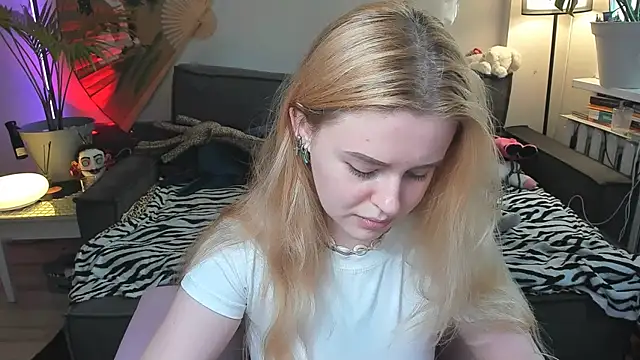 Snapshot of Alexa_Pirs chatting on 30, 7, 2026 Alexa Pirs online show from 30, 7, 2026