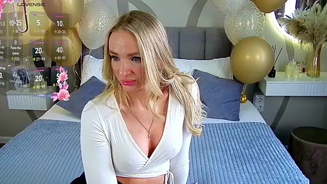 WoW  JuliaBlonde online show from 24, 3, 2026