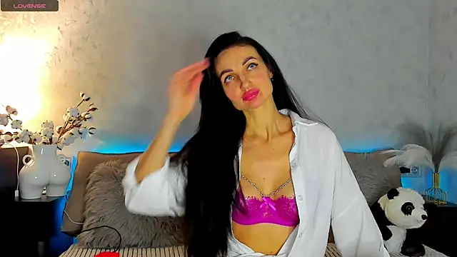 Tina Mart online show from 13, 11, 2025