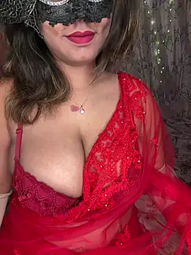 Snapshot of WifyHubby_38 chatting on 10, 3, 2025 WifyHubby 38 online show from 10, 3, 2025