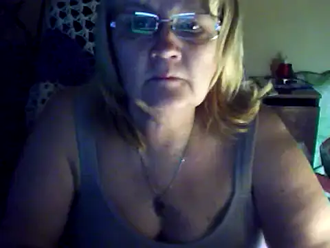 Snapshot of Violet5364 chatting on 12, 3, 2025 Violet5364 online show from 12, 3, 2025