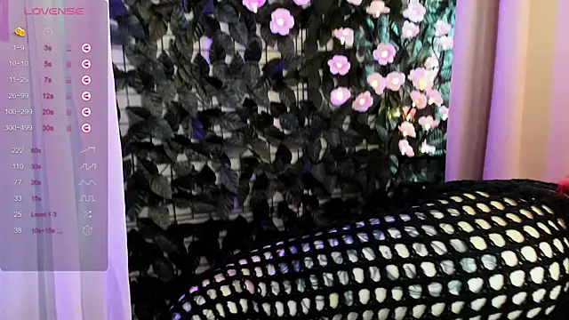 Snapshot of marynixoxo chatting on 3, 4, 2026 marynixoxo online show from 3, 4, 2026