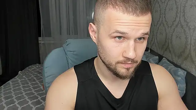 Snapshot of Vladik_b chatting on 19, 2, 2025 Vladik b online show from 19, 2, 2025