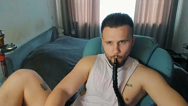 Snapshot of Vladik_b chatting on 7, 6, 2026 Vladik b online show from 7, 6, 2026