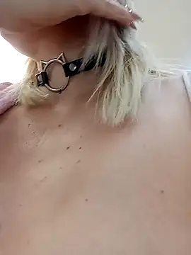 CandieGilson   online show from 3, 12, 2025