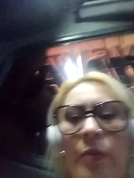 Snapshot of CandieGilson__ chatting on 4, 3, 2026 CandieGilson online show from 4, 3, 2026