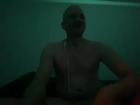 Krzysiekg123 online show from 19, 2, 2025