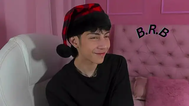 Snapshot of philipe_moonlight_ chatting on 27, 2, 2025 philipe moonlight online show from 27, 2, 2025