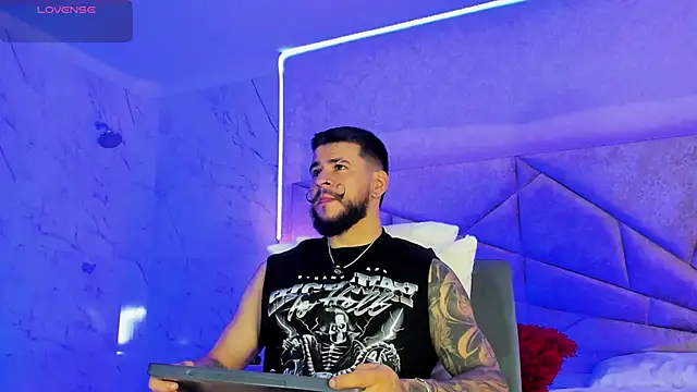 DickGriffith  online show from 4, 12, 2025