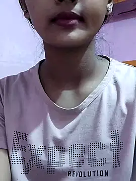 Queen myra1 online show from 13, 2, 2025