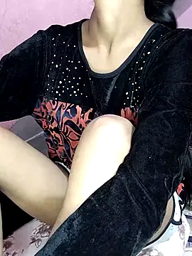 Queen myra1 online show from 14, 2, 2025