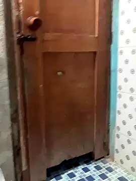 Snapshot of Bichorro chatting on 11, 9, 2025 Bichorro online show from 11, 9, 2025