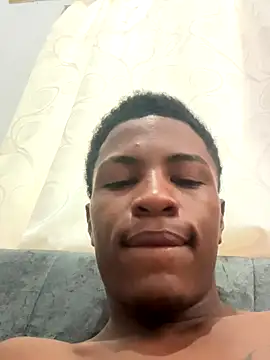 Snapshot of Bichorro chatting on 3, 10, 2025 Bichorro online show from 3, 10, 2025