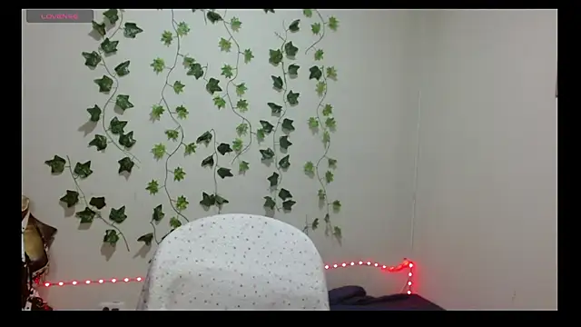 SamanthaGreen- online show from 27, 9, 2025