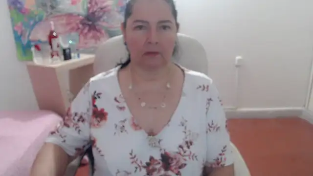 leonela 69 online show from 13, 10, 2025