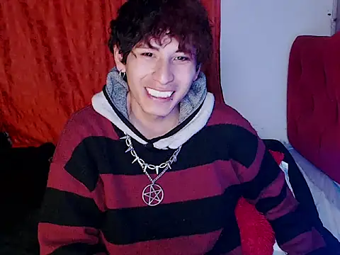 Alien Twink online show from 25, 9, 2025