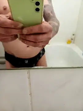 flo000031 online show from 21, 3, 2025