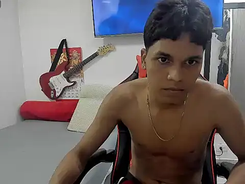 David Gil19 online show from 4, 3, 2025