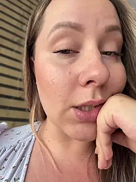 Mona Plus online show from 14, 4, 2026