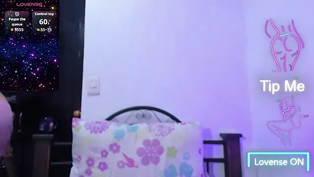 Dollcatalina online show from 28, 10, 2025