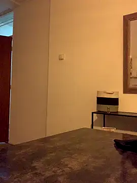 Snapshot of Bleueyez007 chatting on 27, 11, 2025 Bleueyez007 online show from 27, 11, 2025